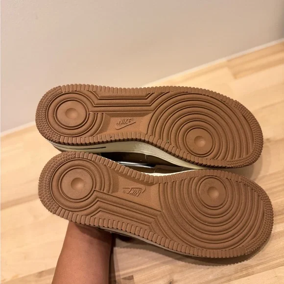 Nike Air Force 1 LX 07 Plaid Ivory Size 8.5 - Picture 6 of 6